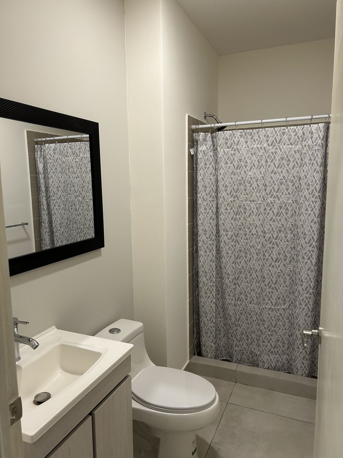 11 de 27: Baño principal