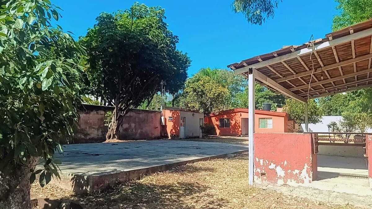2 de 27