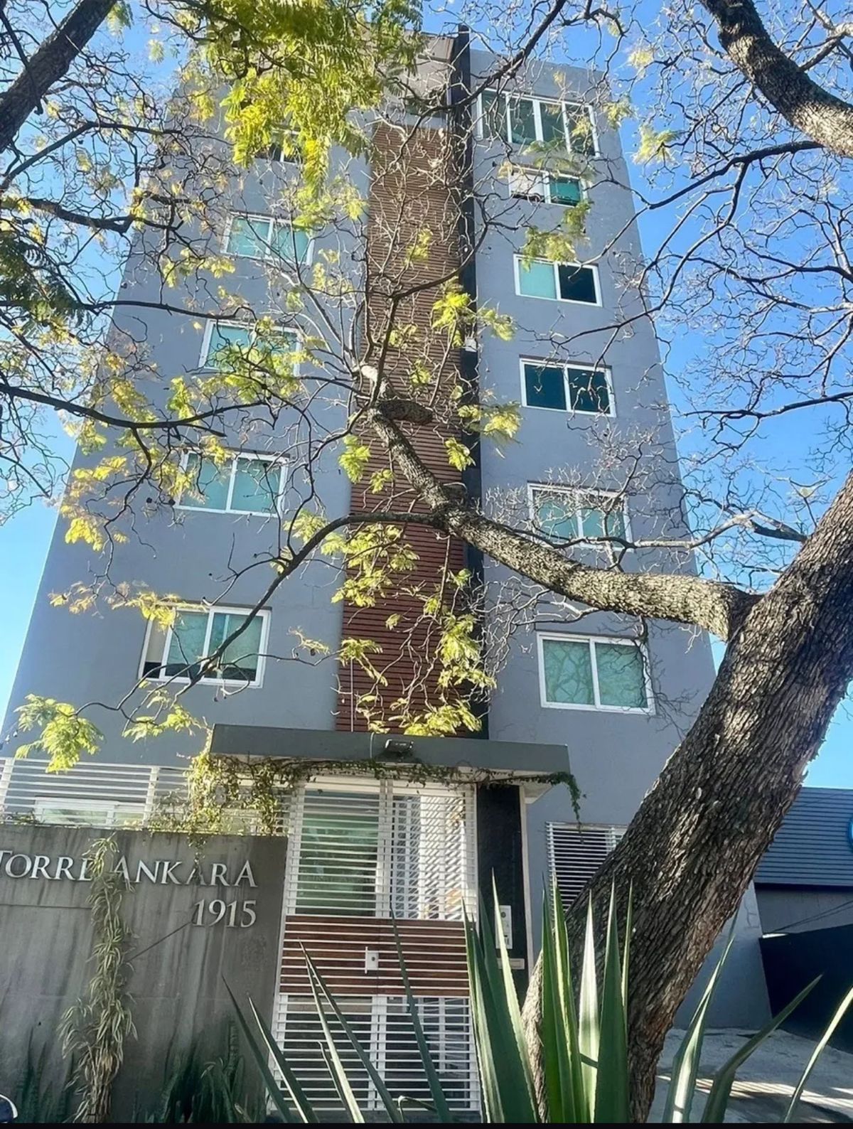 4 de 27