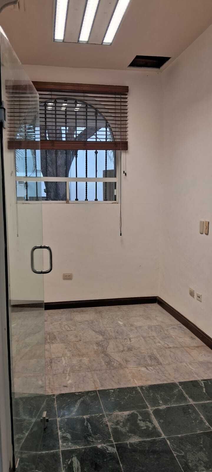 6 de 30