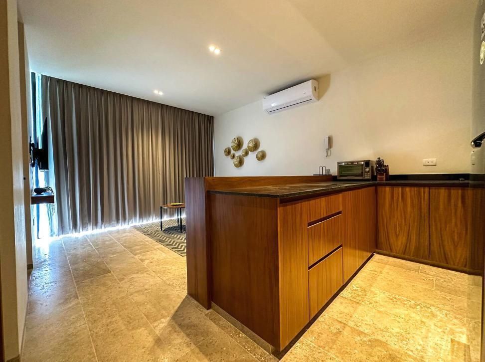 3 de 13: Sala y Cocina