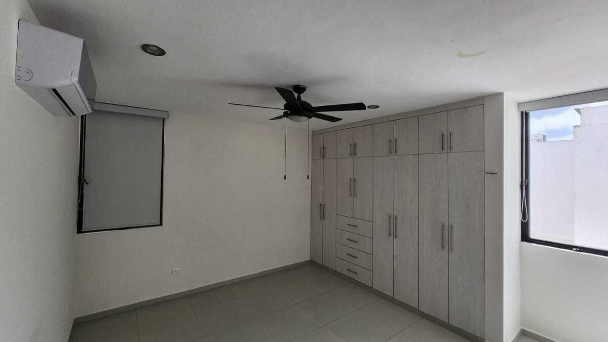 5 of 43: Casa en Venta Merida