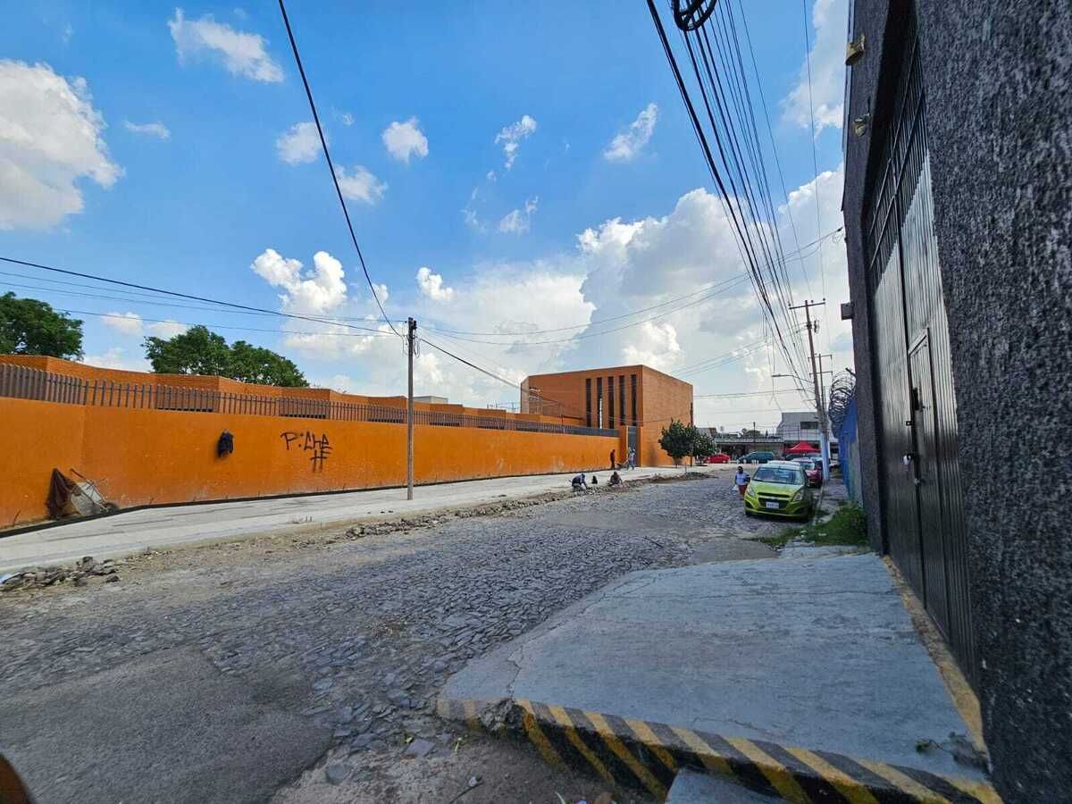 2 de 13
