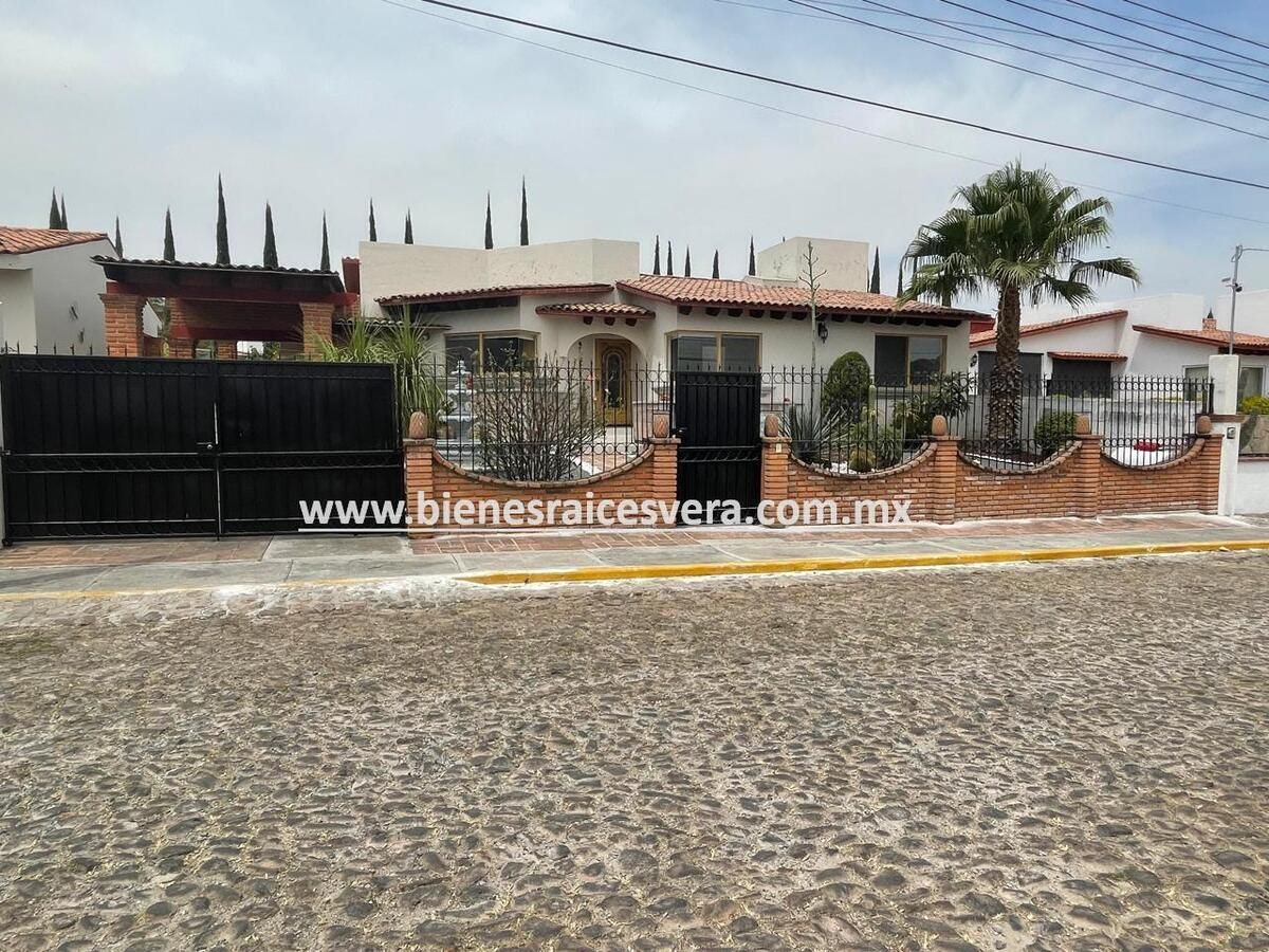 Casa en Venta en Tequisquiapan en el Fracc. los Viñedos. Doris
