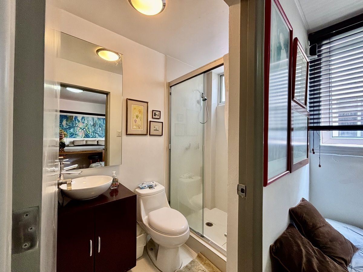 15 de 15: Baño de recamara secundaria