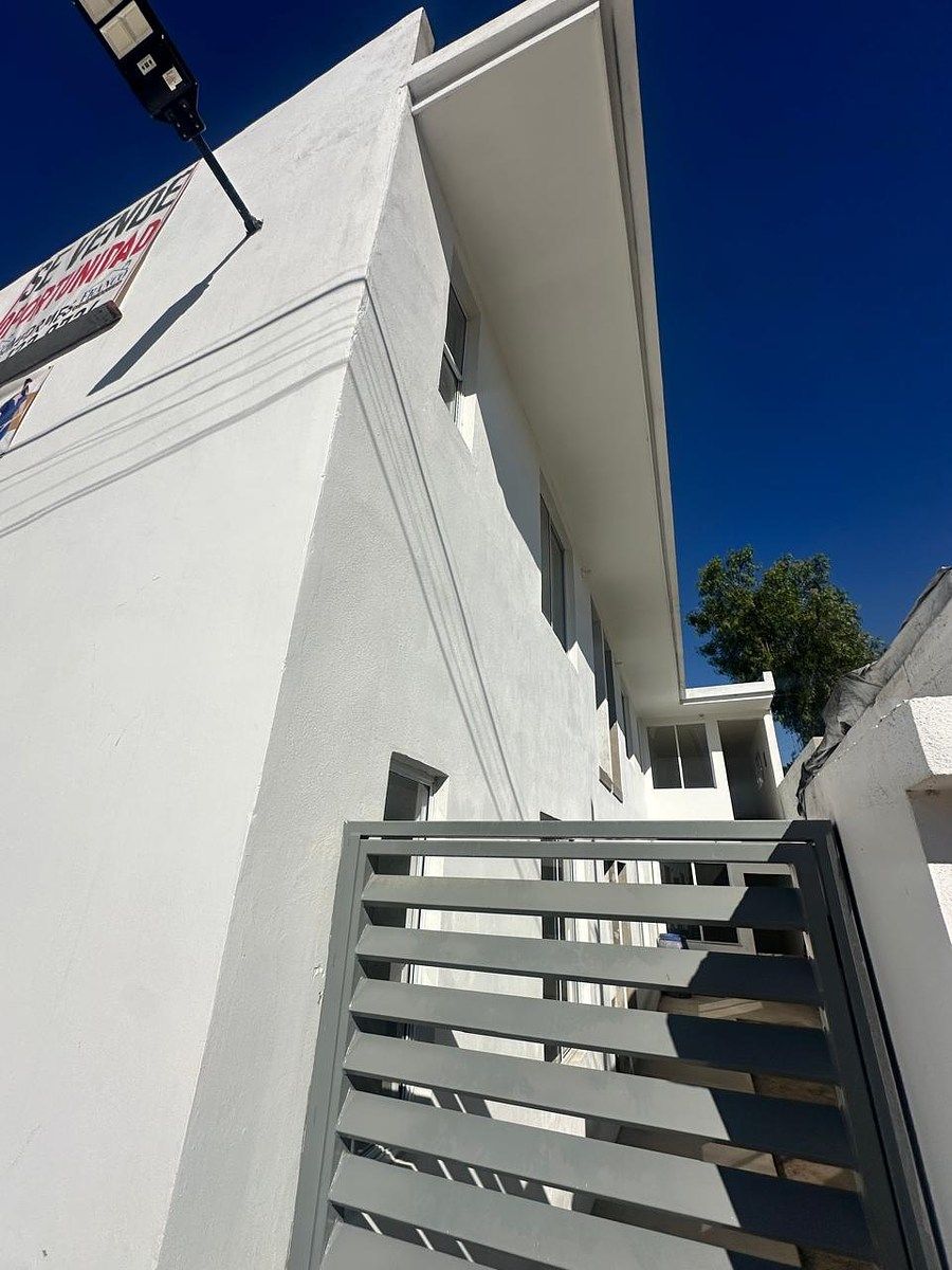 Entrada  a los departamentos, foto 7 de 16