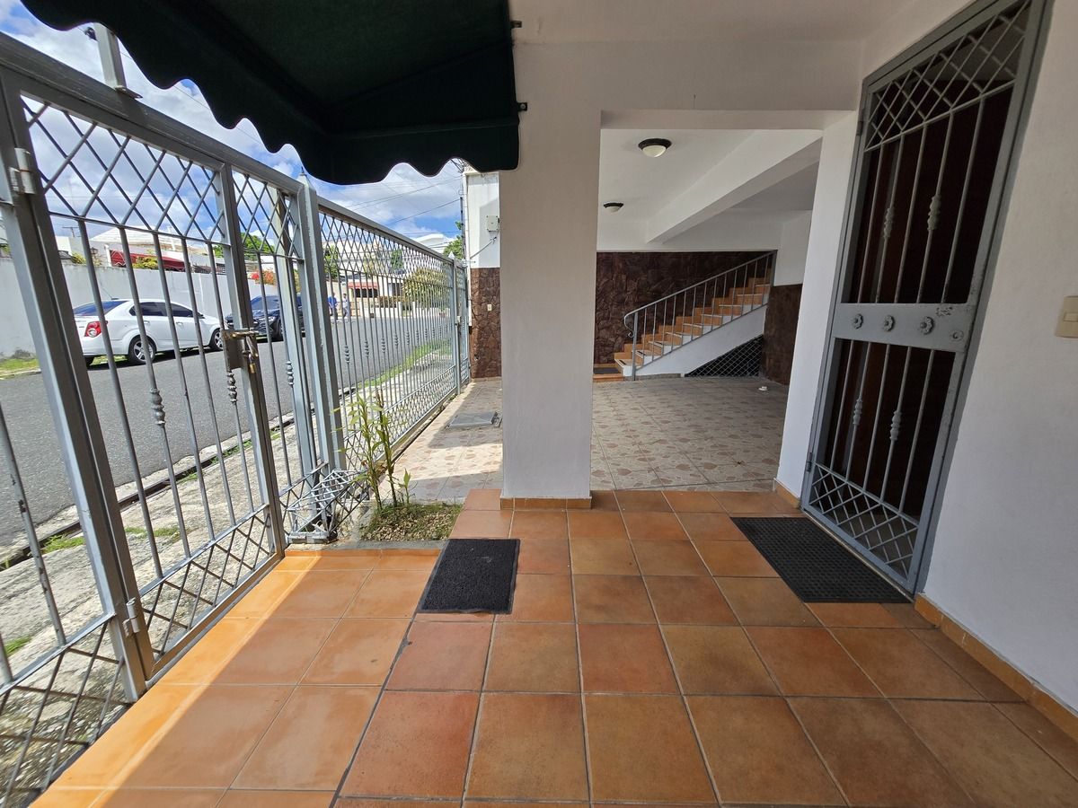 18 de 50: Acceso