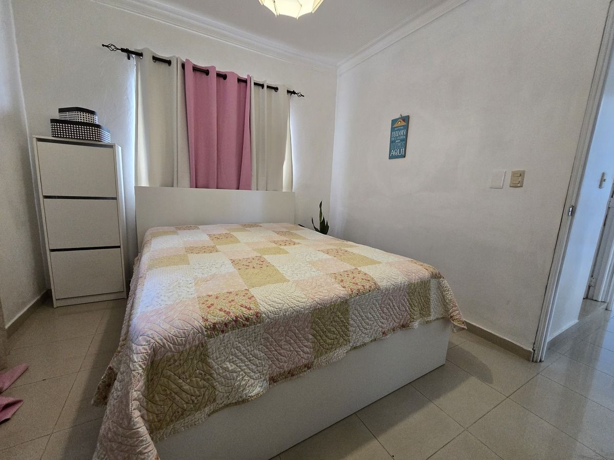 45 de 50: Segundo nivel tienen apartamento 3 habitaciones