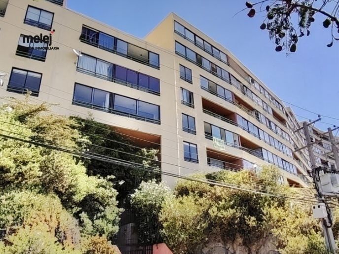 2 de 7: Fachada edificio