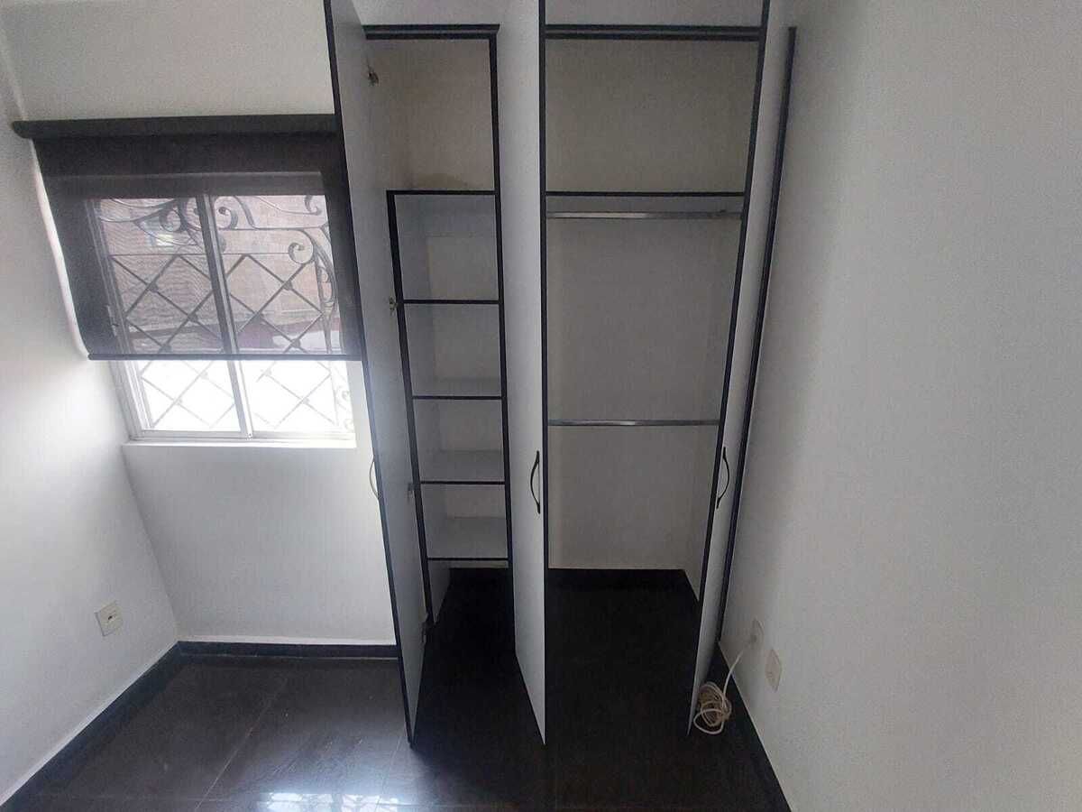 4 de 11
