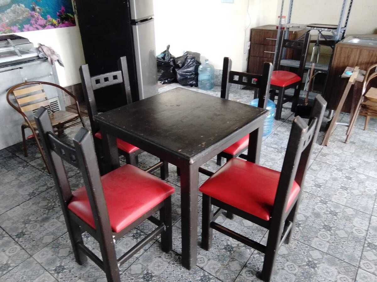 4 de 7