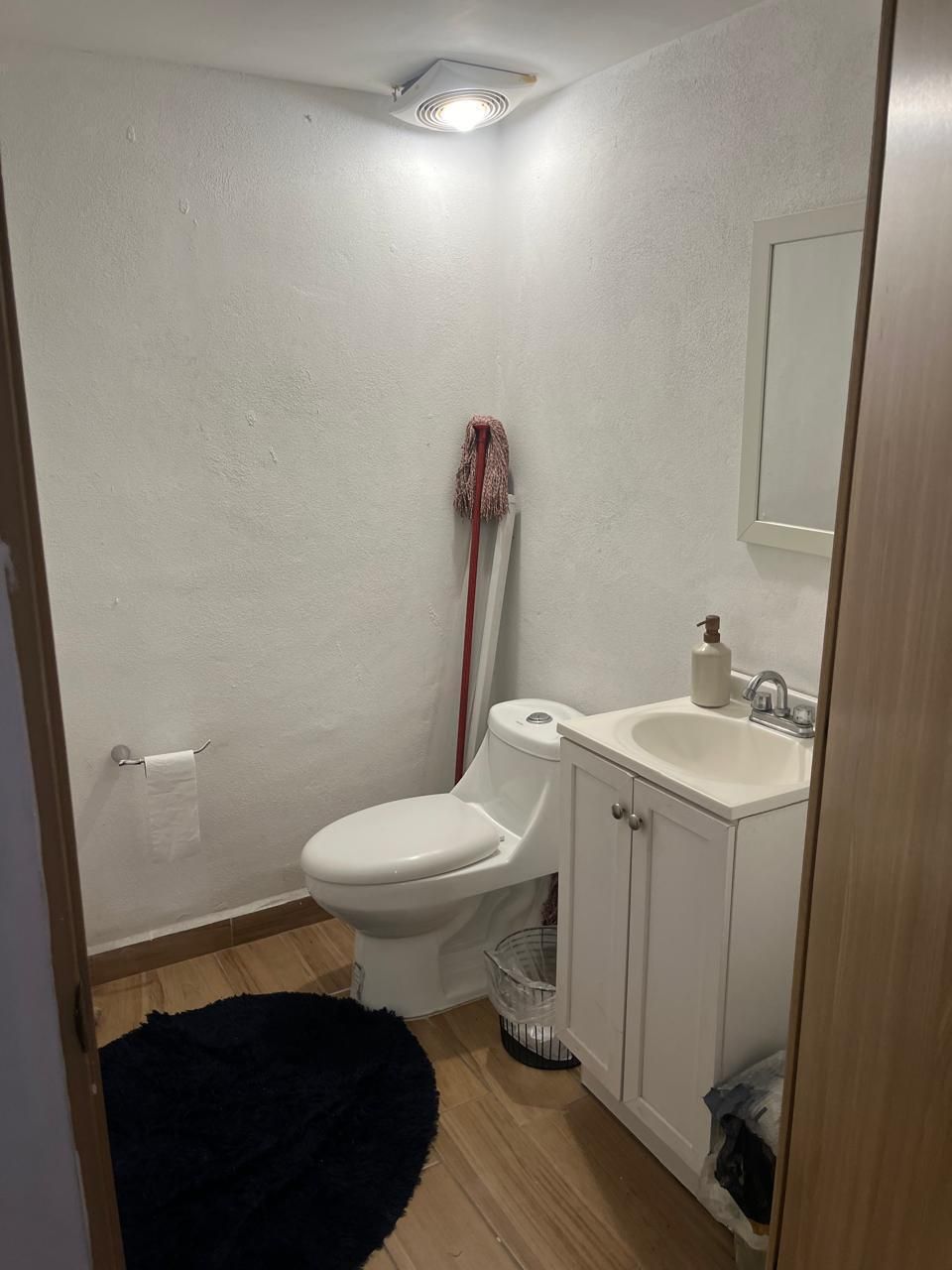 8 de 15: BAÑO