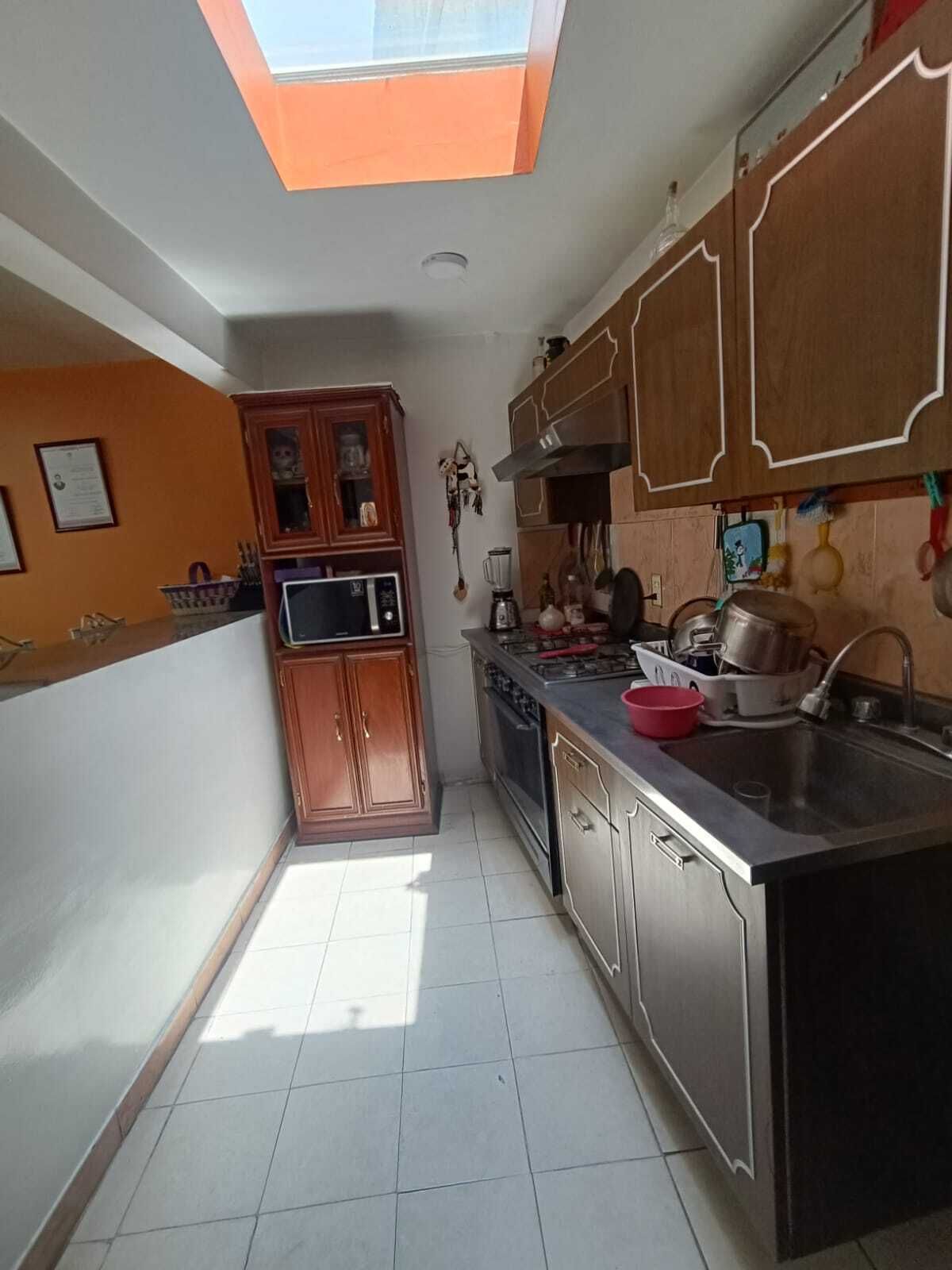 5 of 18: Cocina