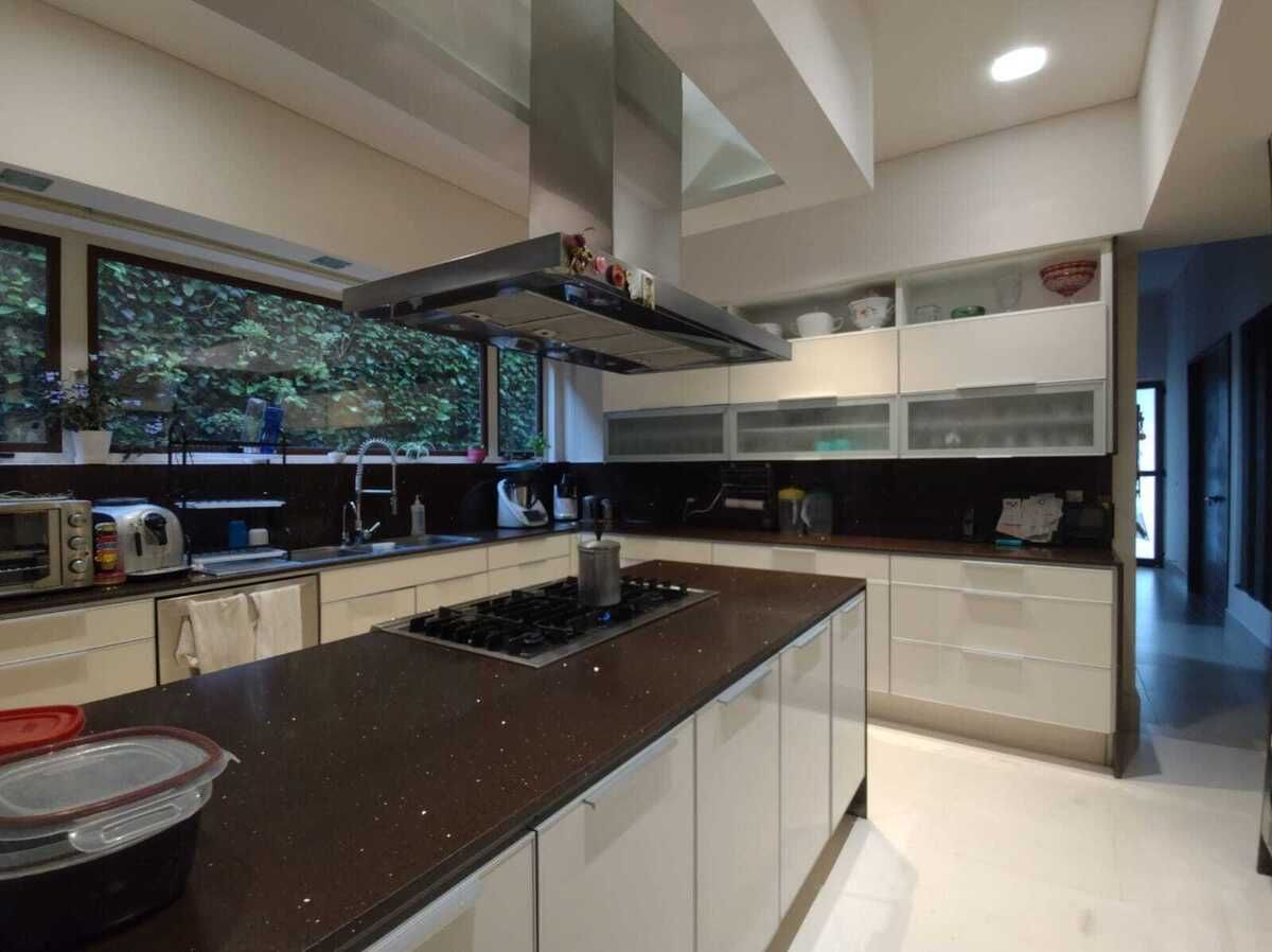 9 of 29: COCINA