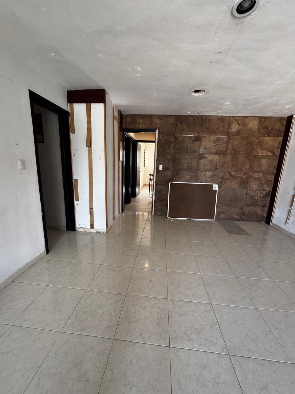 1 of 17: cuarto principal