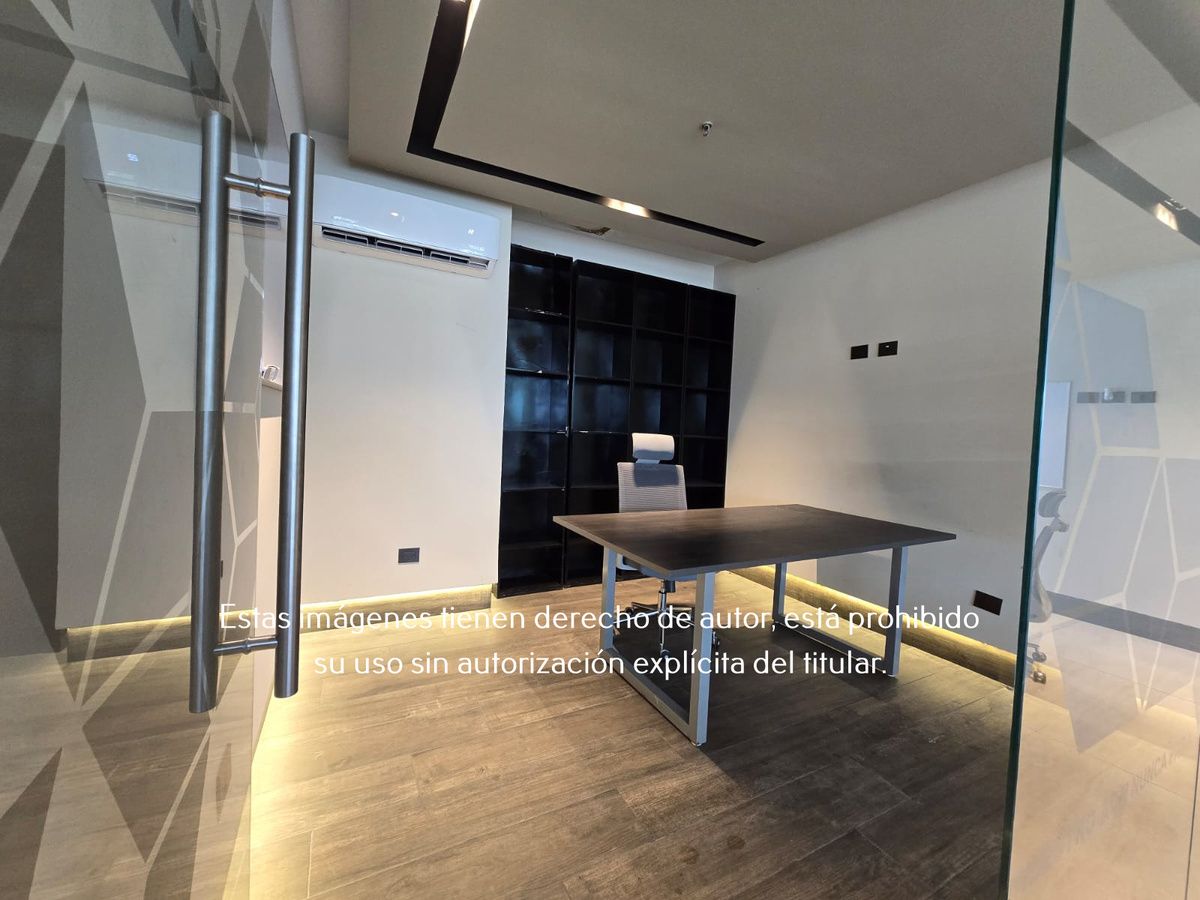 5 of 16: Oficina en Venta en Valle Oriente