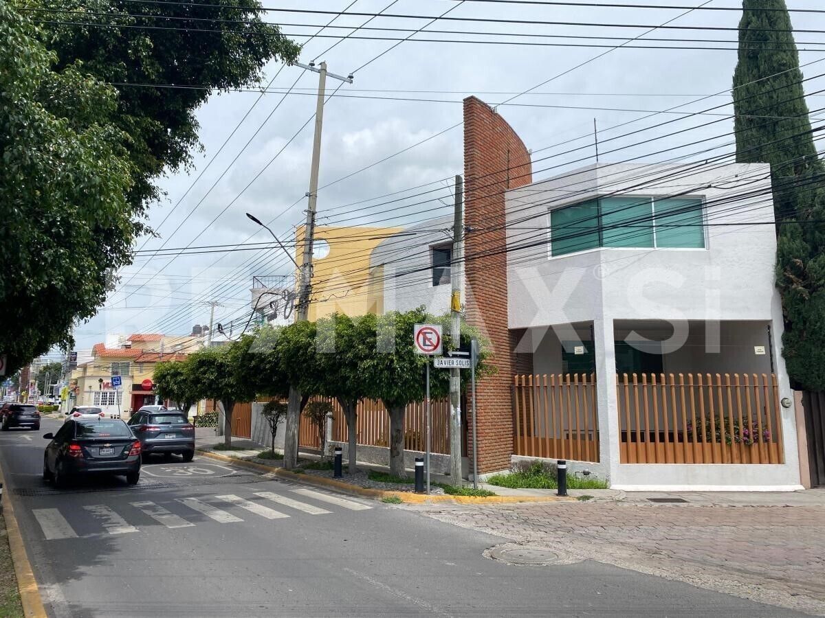 3 de 12