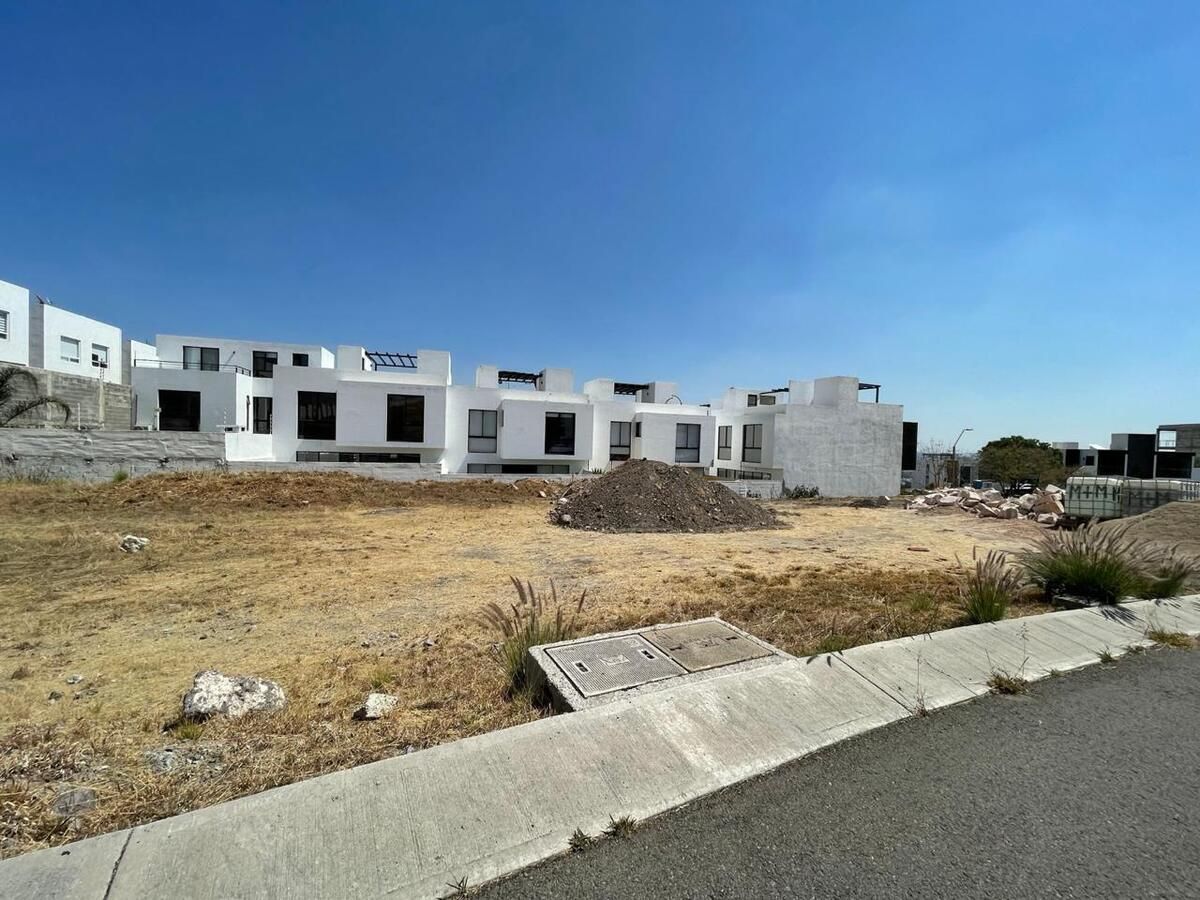 Terreno en venta en Briogrand Juriquilla - foto 1