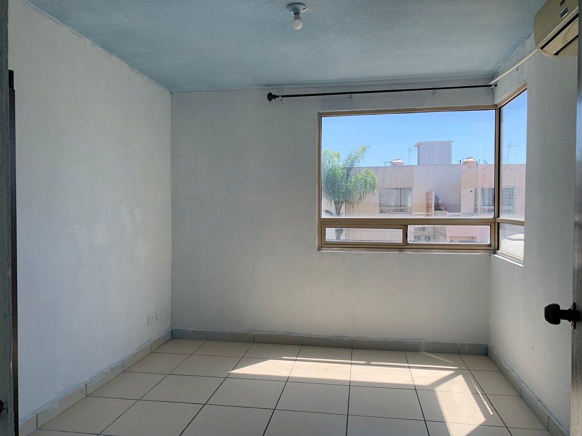 Casa en Lomas Terrabella, Tijuana, foto 25 de 27