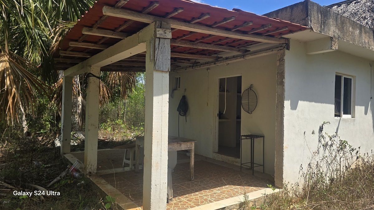 1 de 28: Casa secundaria del rancho, sala, cocina, comedor
