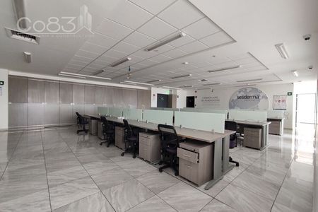 EB-TN8758