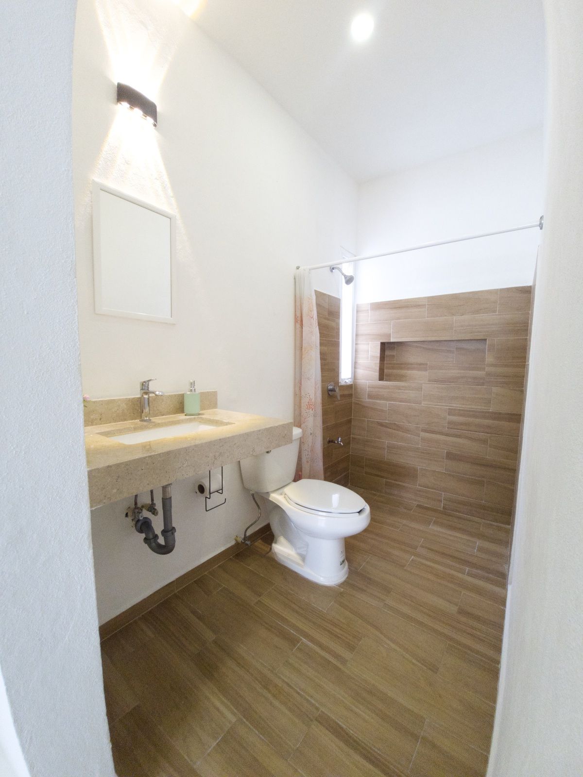 12 de 29: BAÑO HAB PPAL