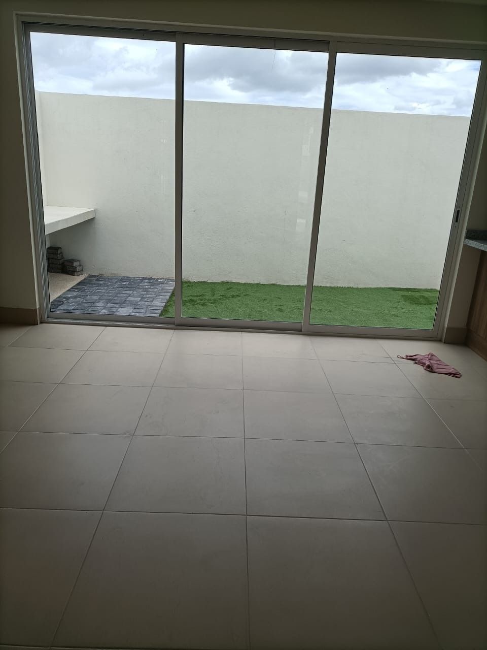3 de 27