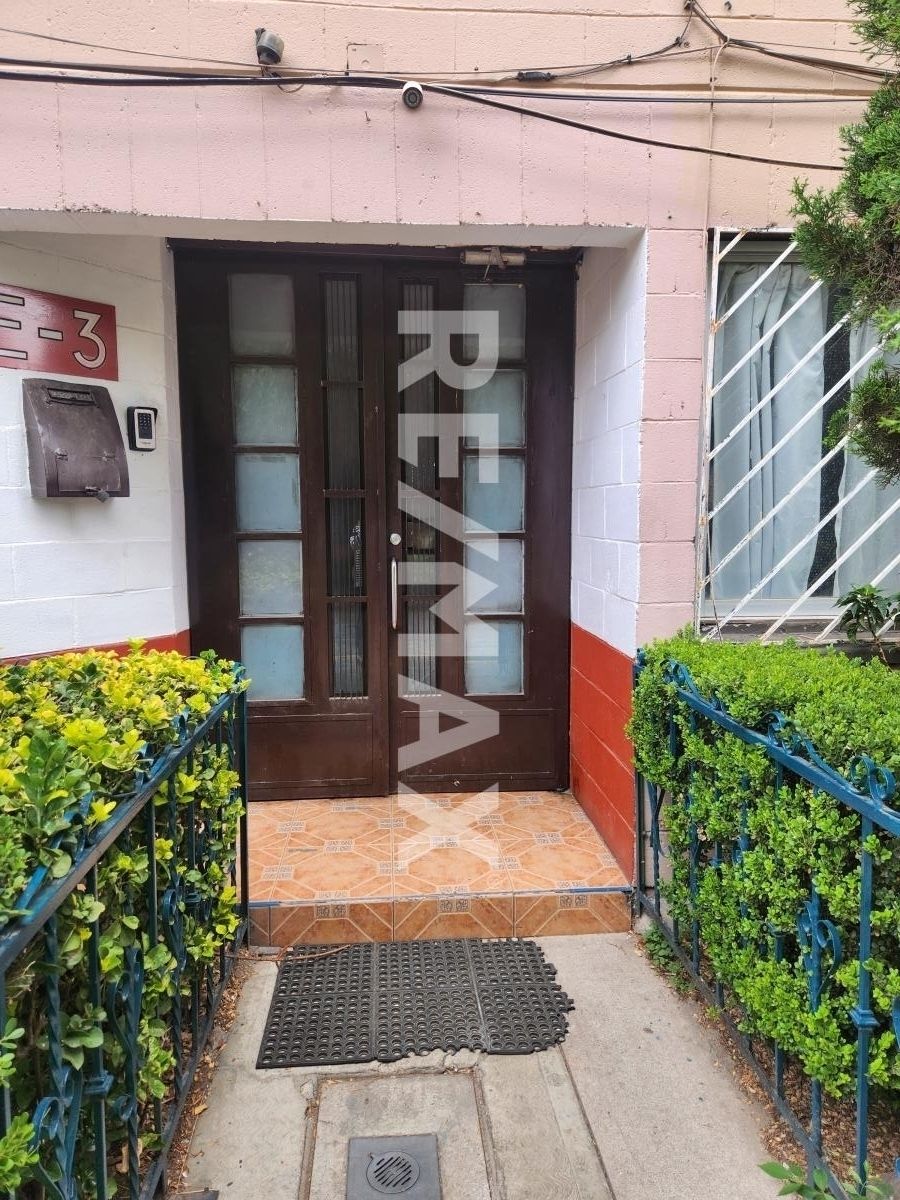 Entrada Edificio