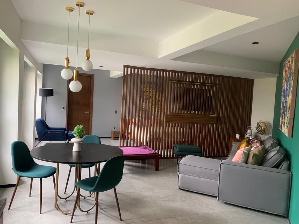 4 de 16: Sala comedor