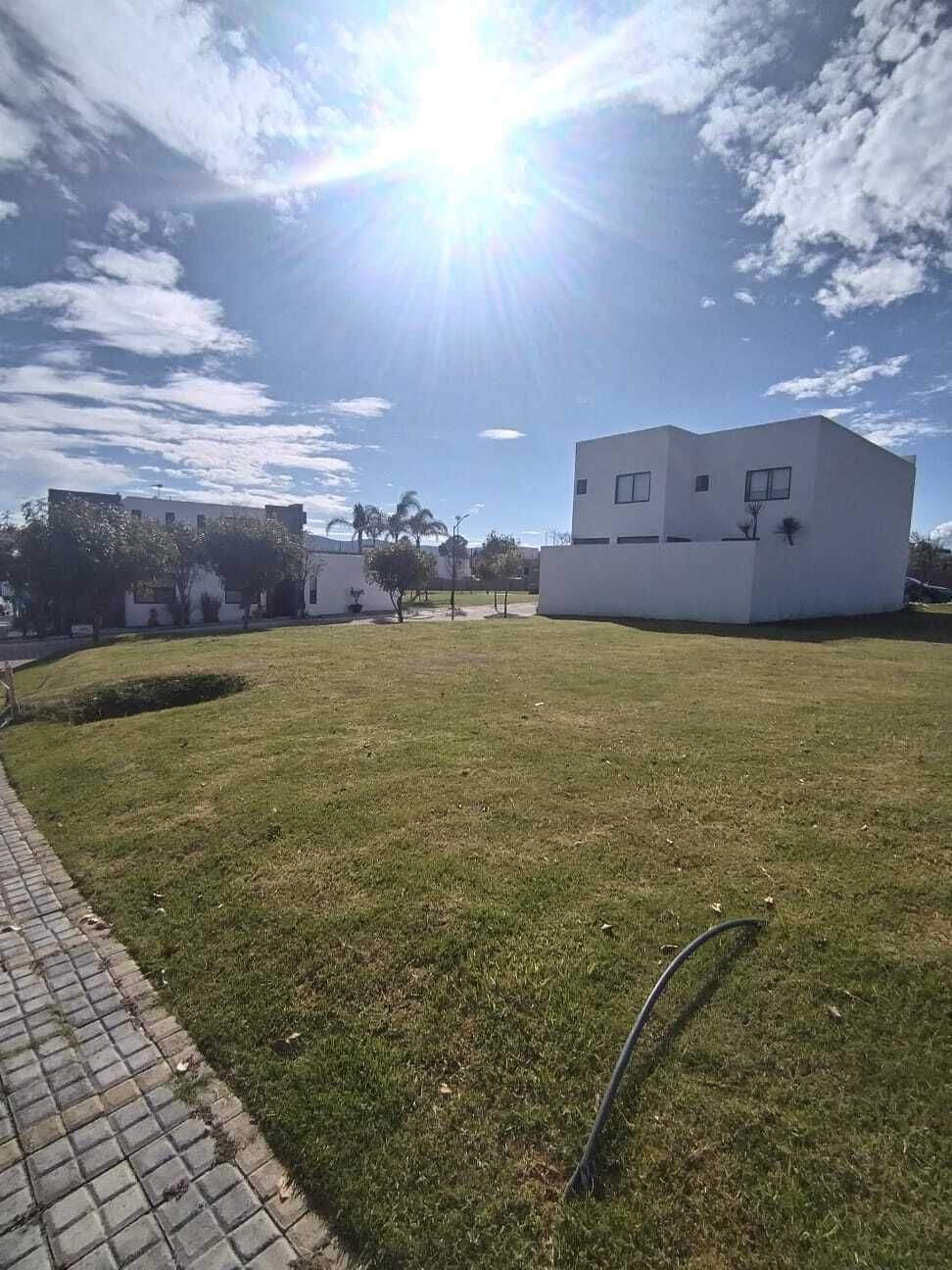 1 de 4