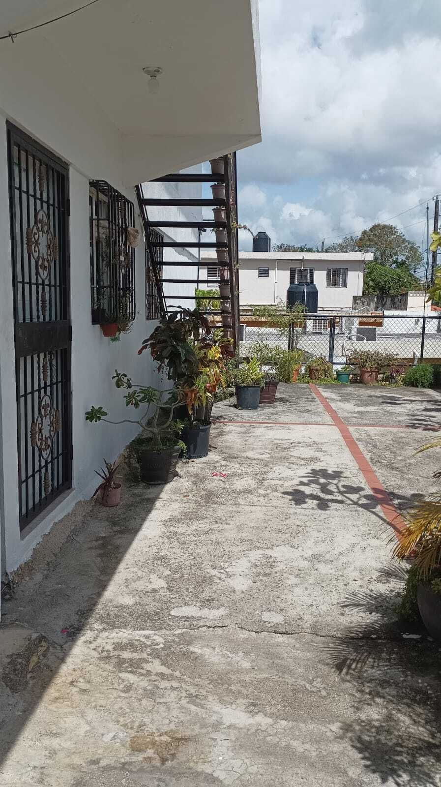 4 de 9