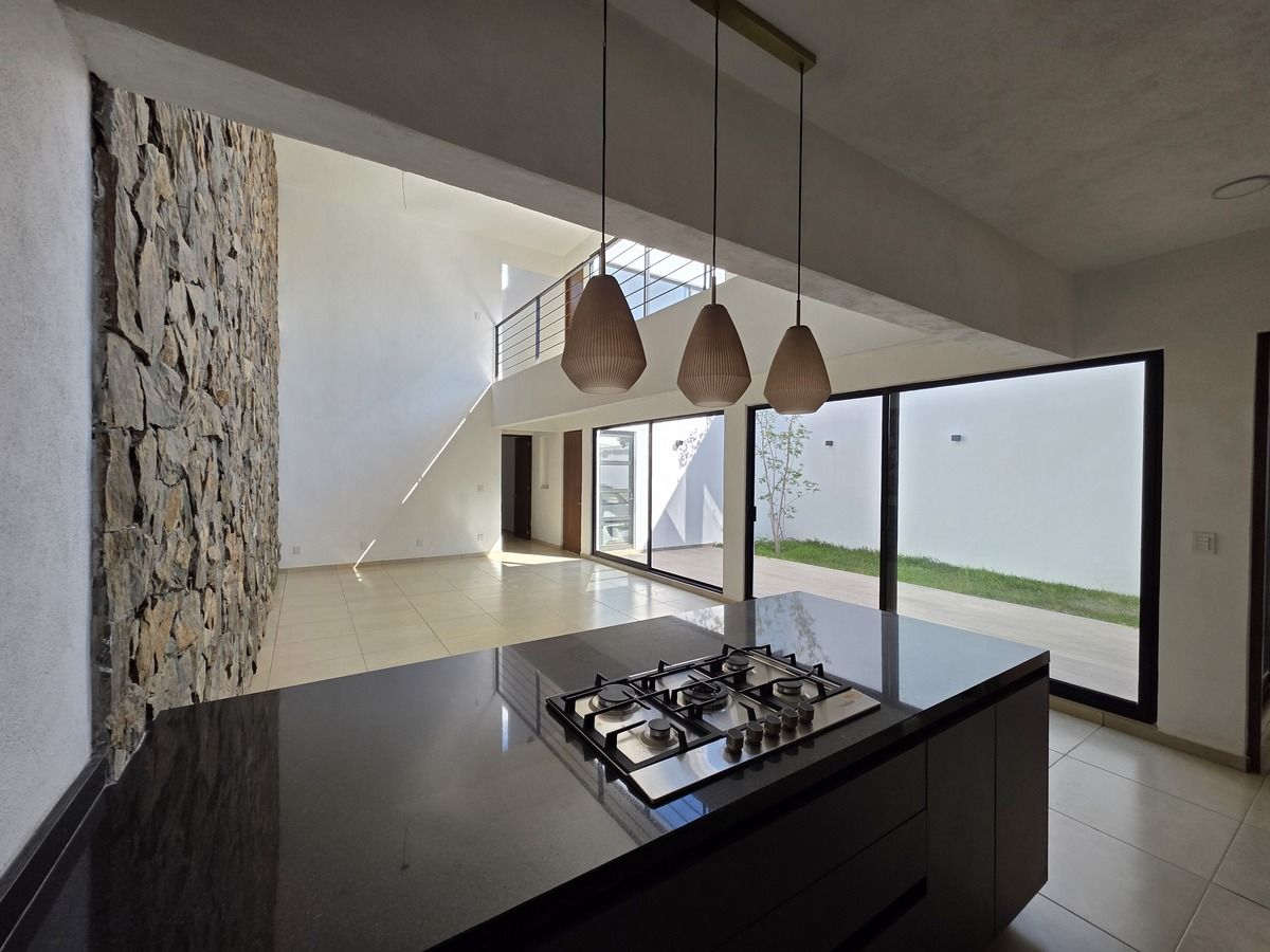 3 de 20: Espacio para sala, comedor y cocina (área corrida)