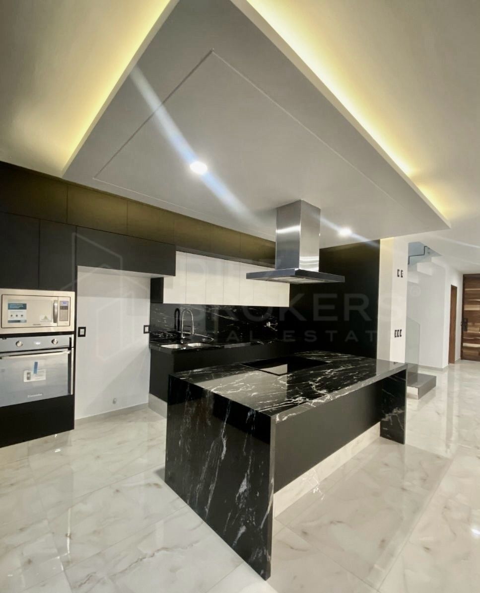 Casa en Venta - La Cima, Coto los Robles en Zapopan - foto 2