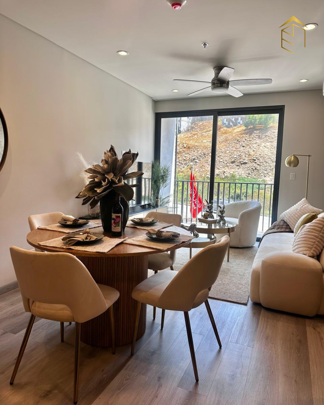 4 of 8: Comedor-sala modelo A
