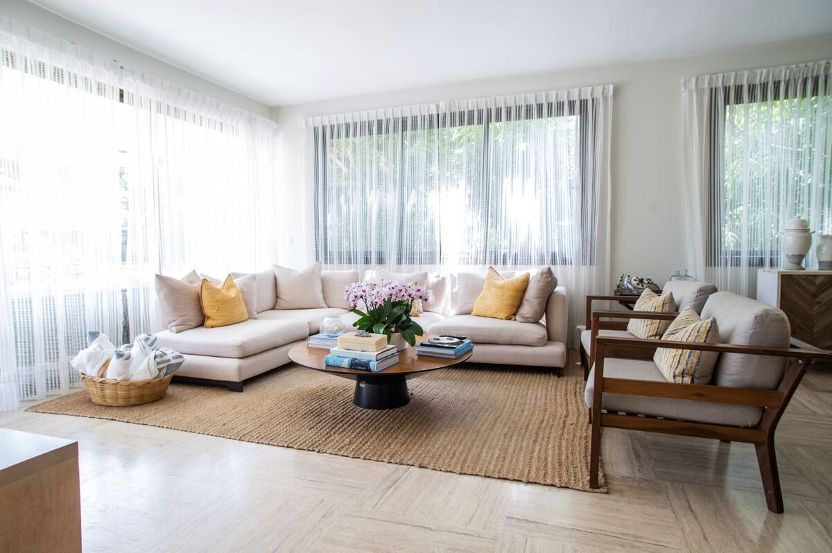 2 de 27: Sala