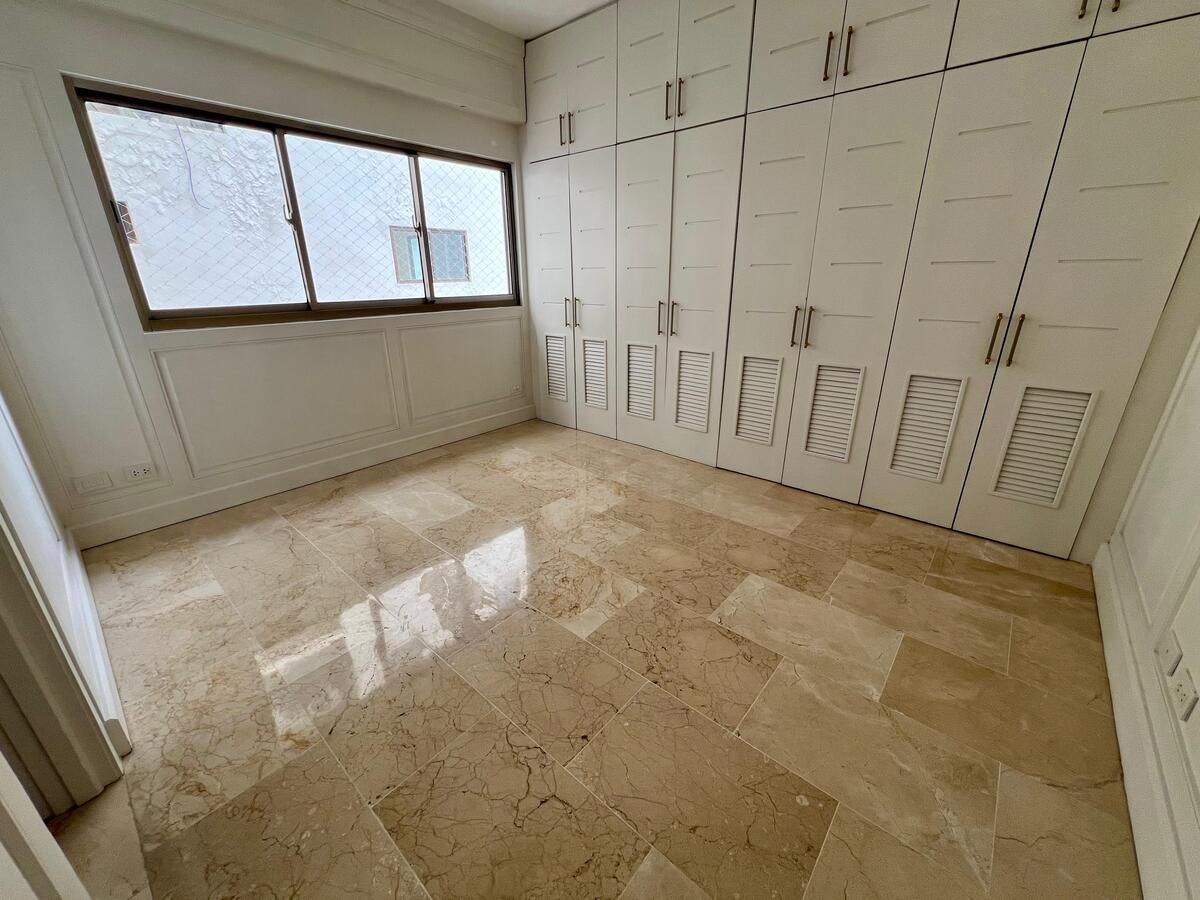 7 de 12: Habitación