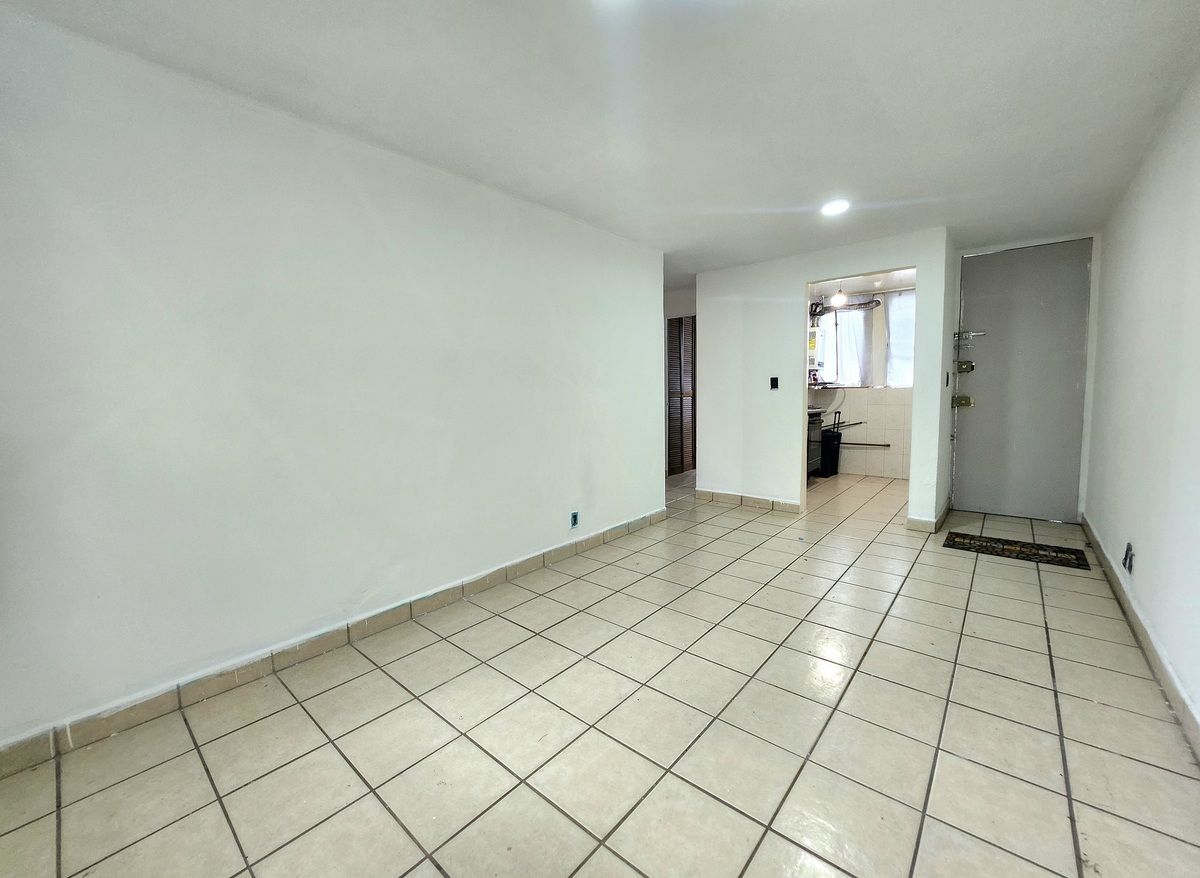 2 de 13: Sala comedor