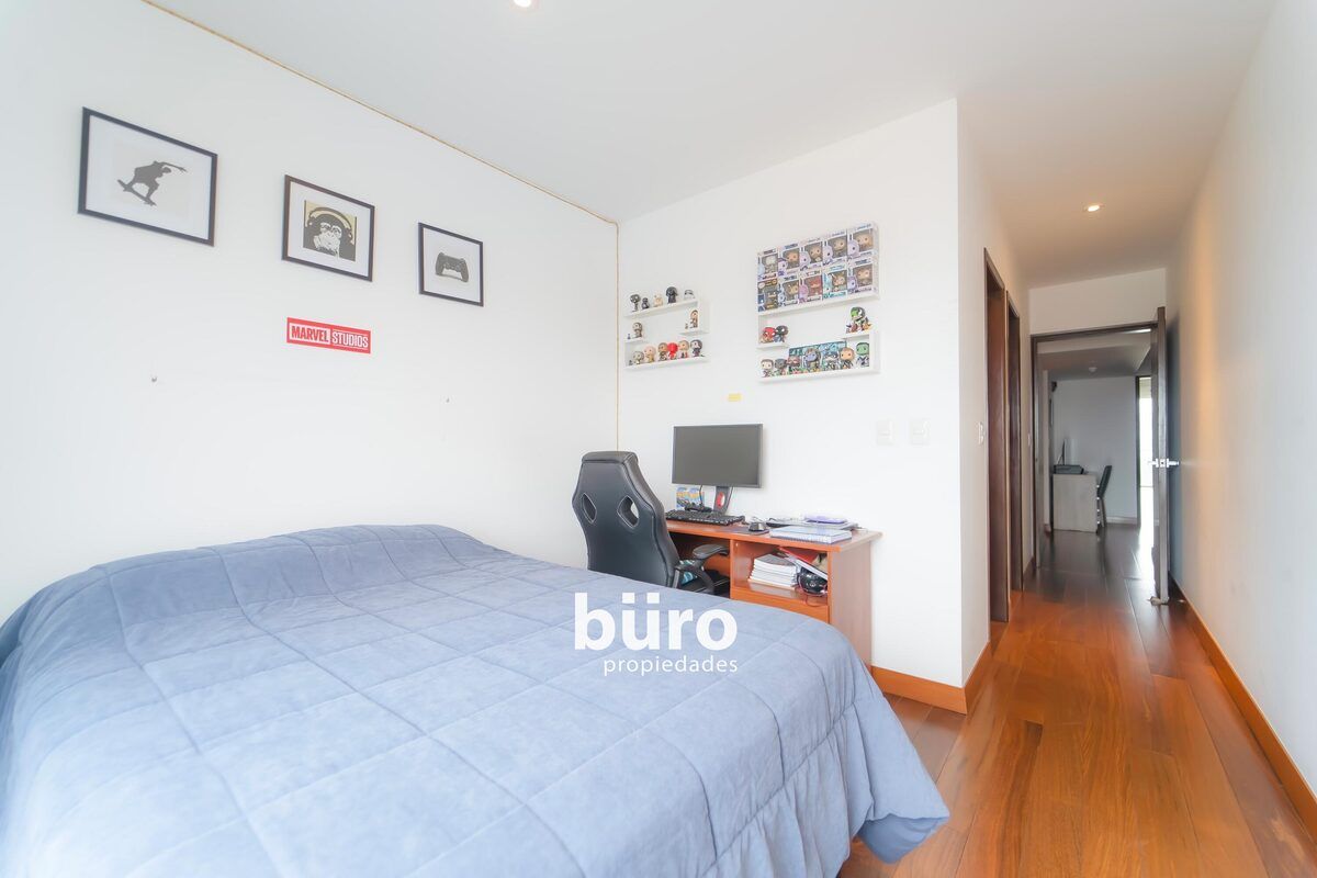 19 de 35: Dormitorios