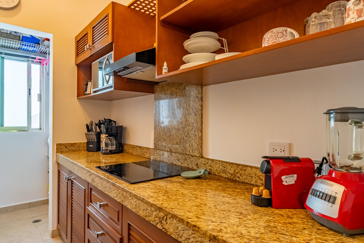 9 of 21: Fully equipped kitchen