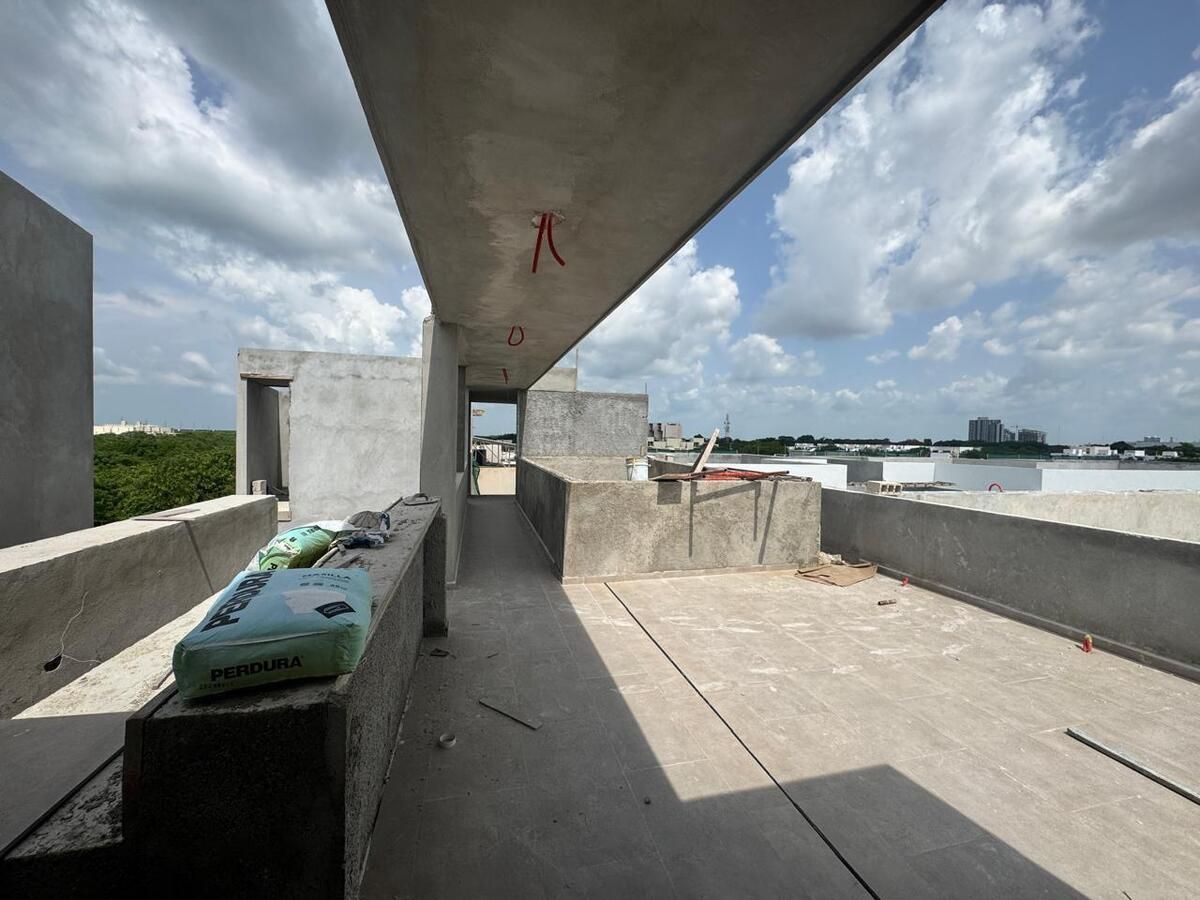 10 de 22: Roof