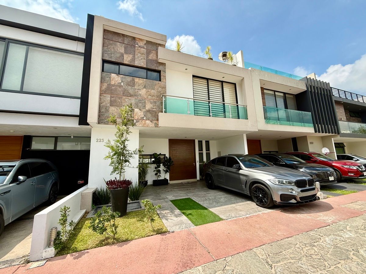 Casa En Venta En Condominio Soare 2, Zapopan - foto 1