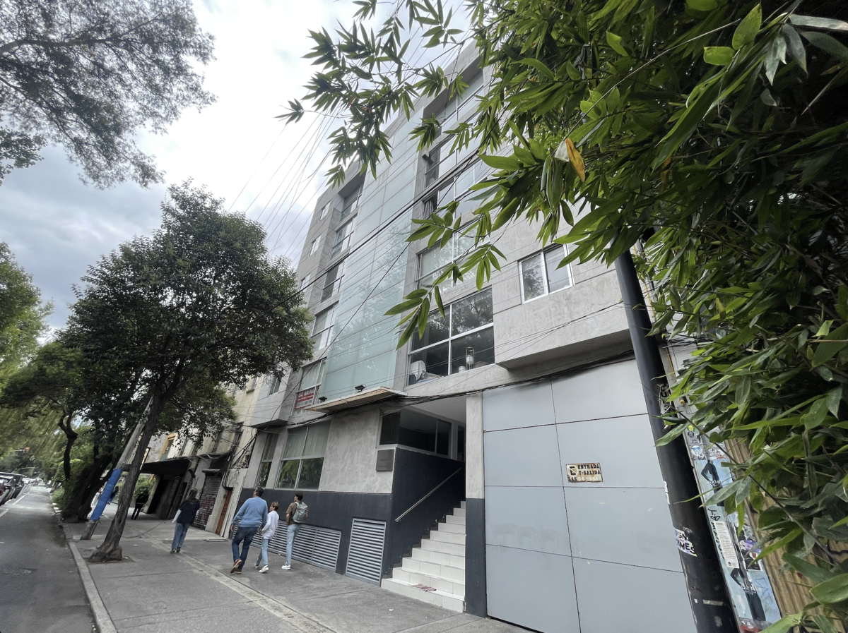 1 de 20: Fachada