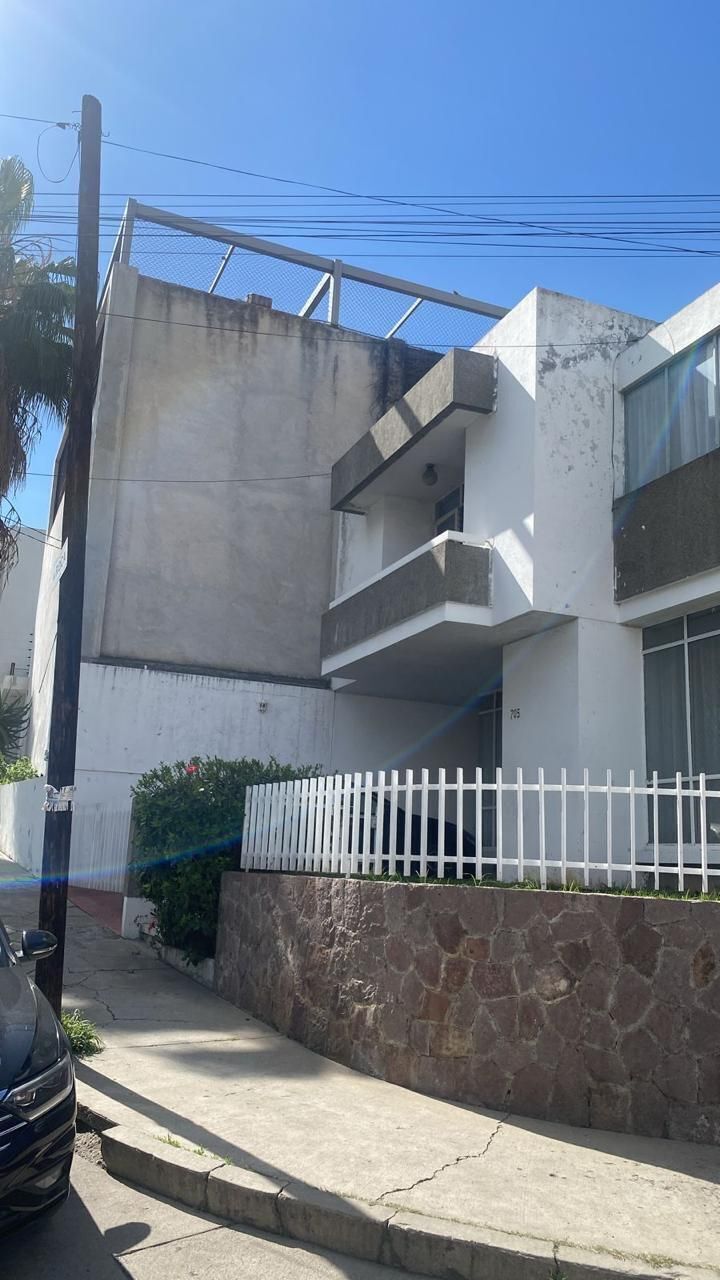 3 de 10
