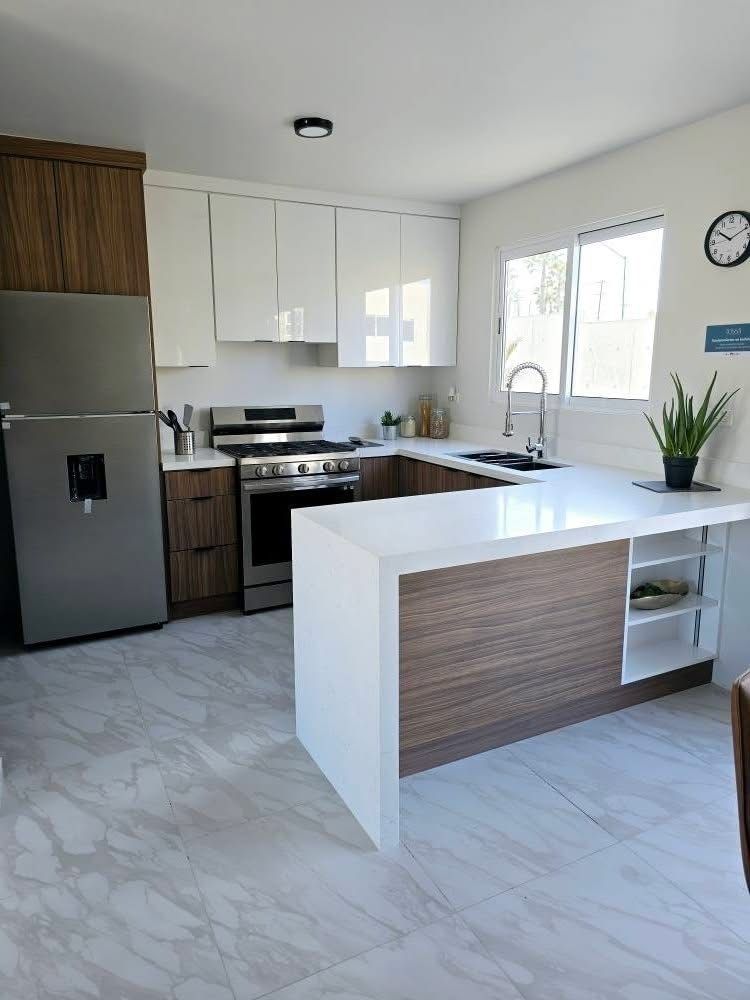 4 of 14: Cocina integral
