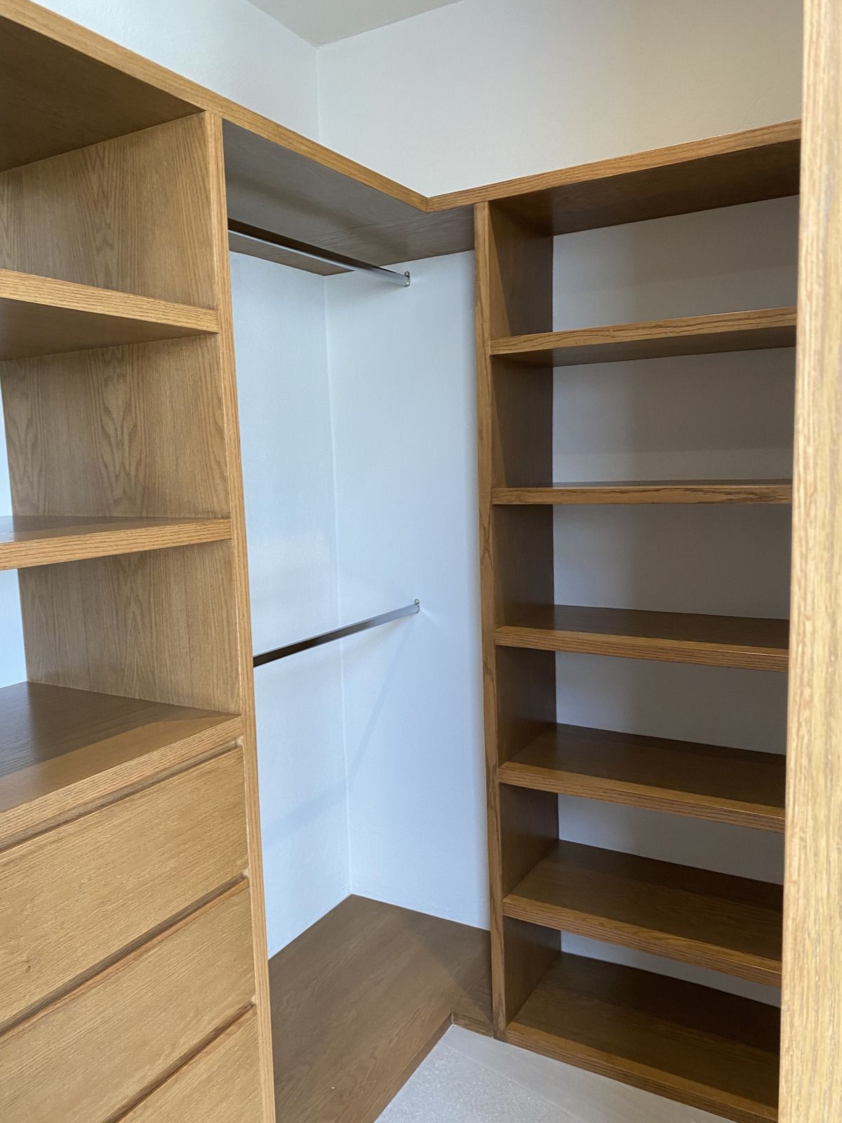 16 de 33: WALKING CLOSET TERCERA RECAMARA