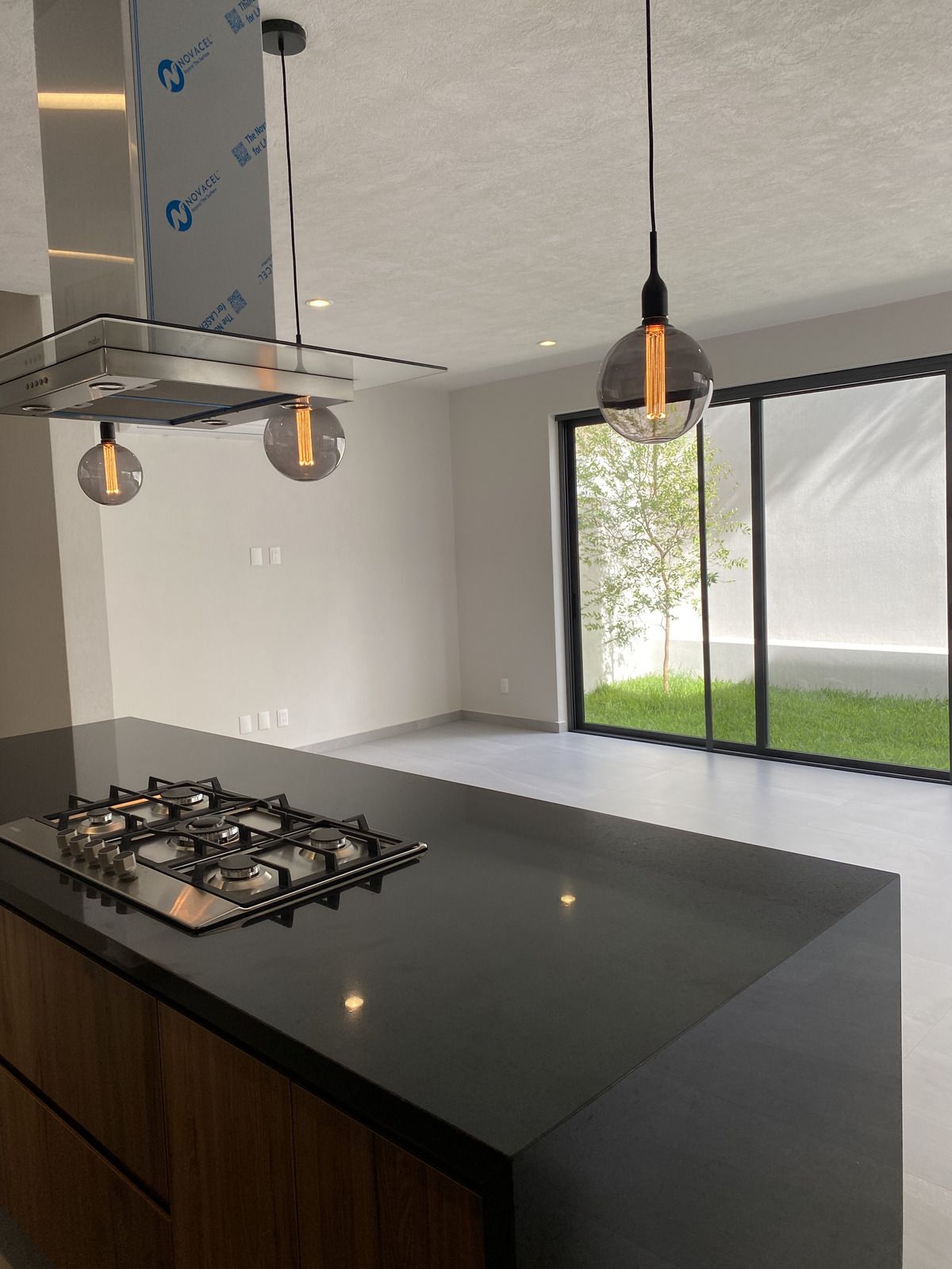 3 de 33: SALA -COMEDOR-COCINA