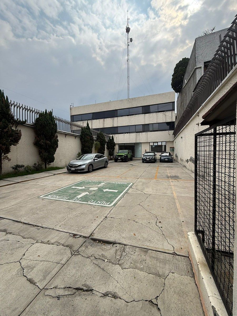 EDIFICIO EN VENTA-LA PAZ-AEROPUERTO CDMX-PEÑÓN DE LOS BAÑOS-VENUS, foto 1 de 12