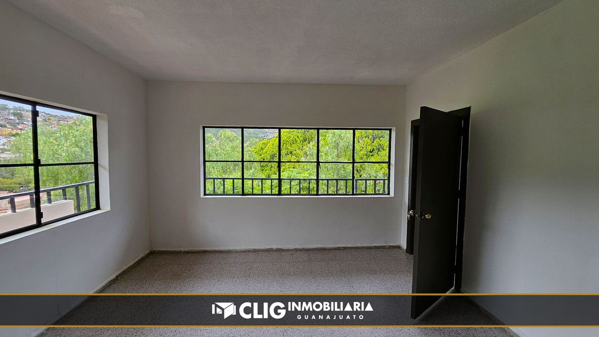 25 de 31