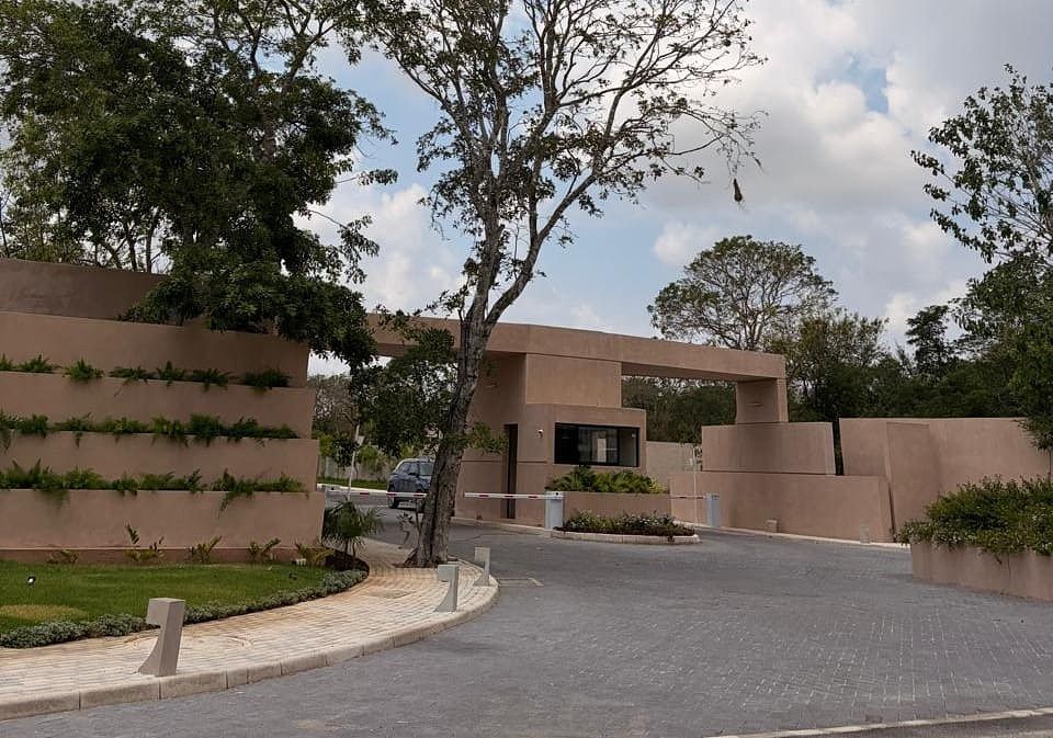 House in Gated Community in Cholul, Mérida, photo 33 of 39