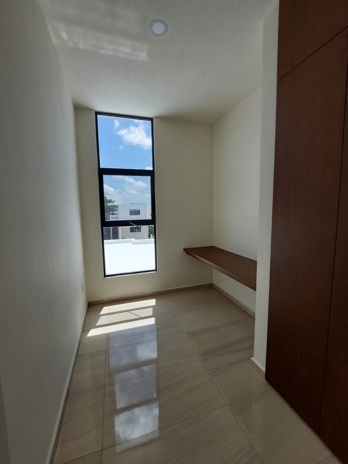 20 of 32: Area para home office